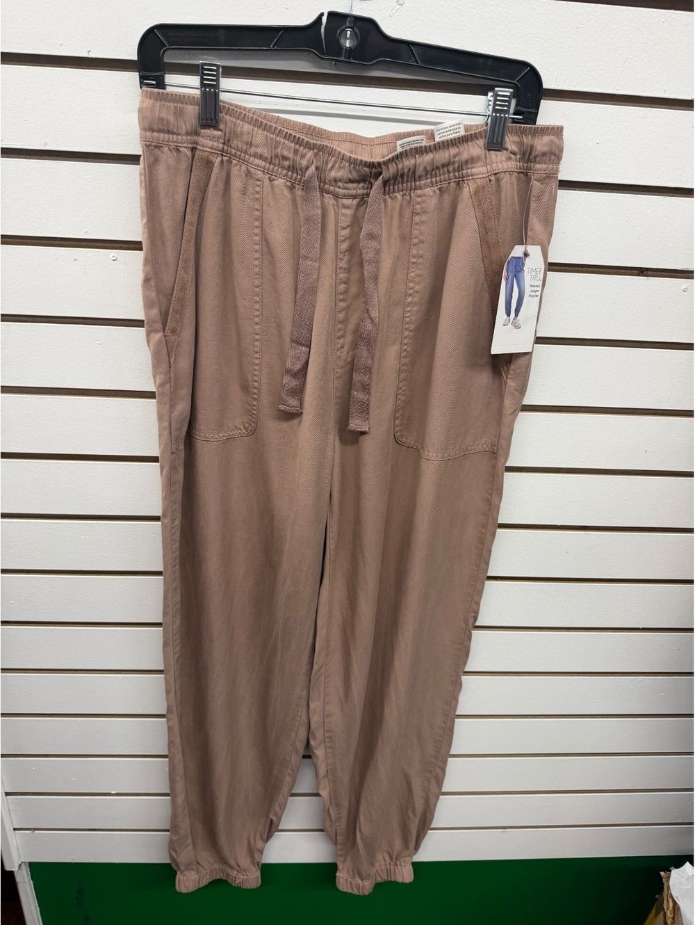 Time and Tru Women’s Medium Vintage Pink Tencel Parachute Jogger Pants NWT